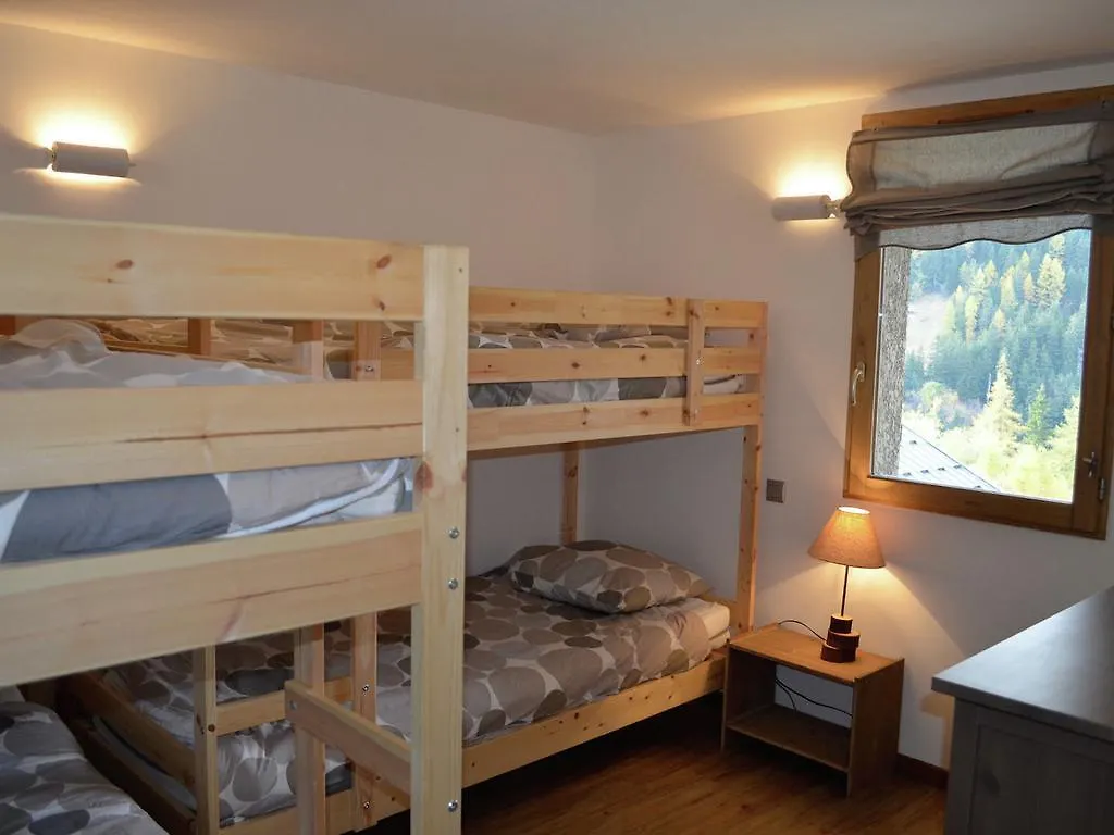 Cozy Holiday Home In Valfr Jus Near Ski Lift