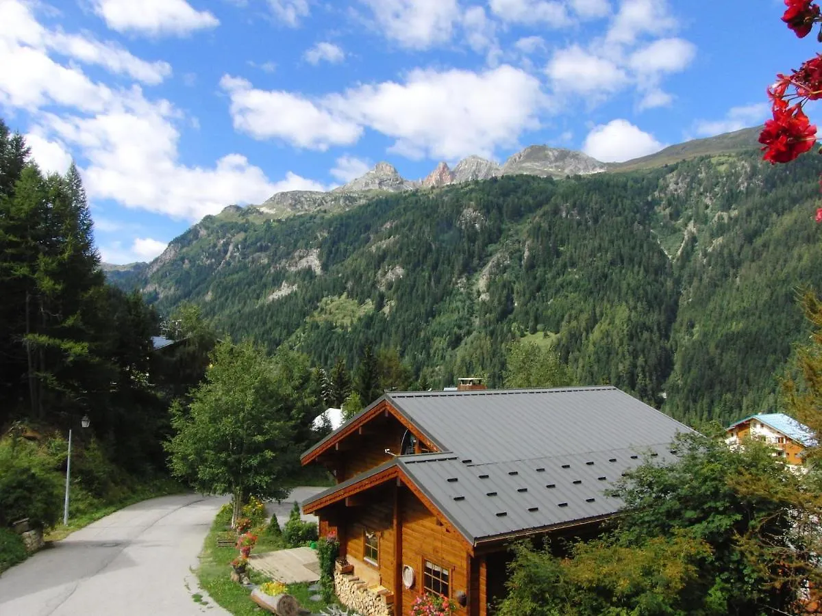 Cozy Holiday Home In Valfr Jus Near Ski Lift
