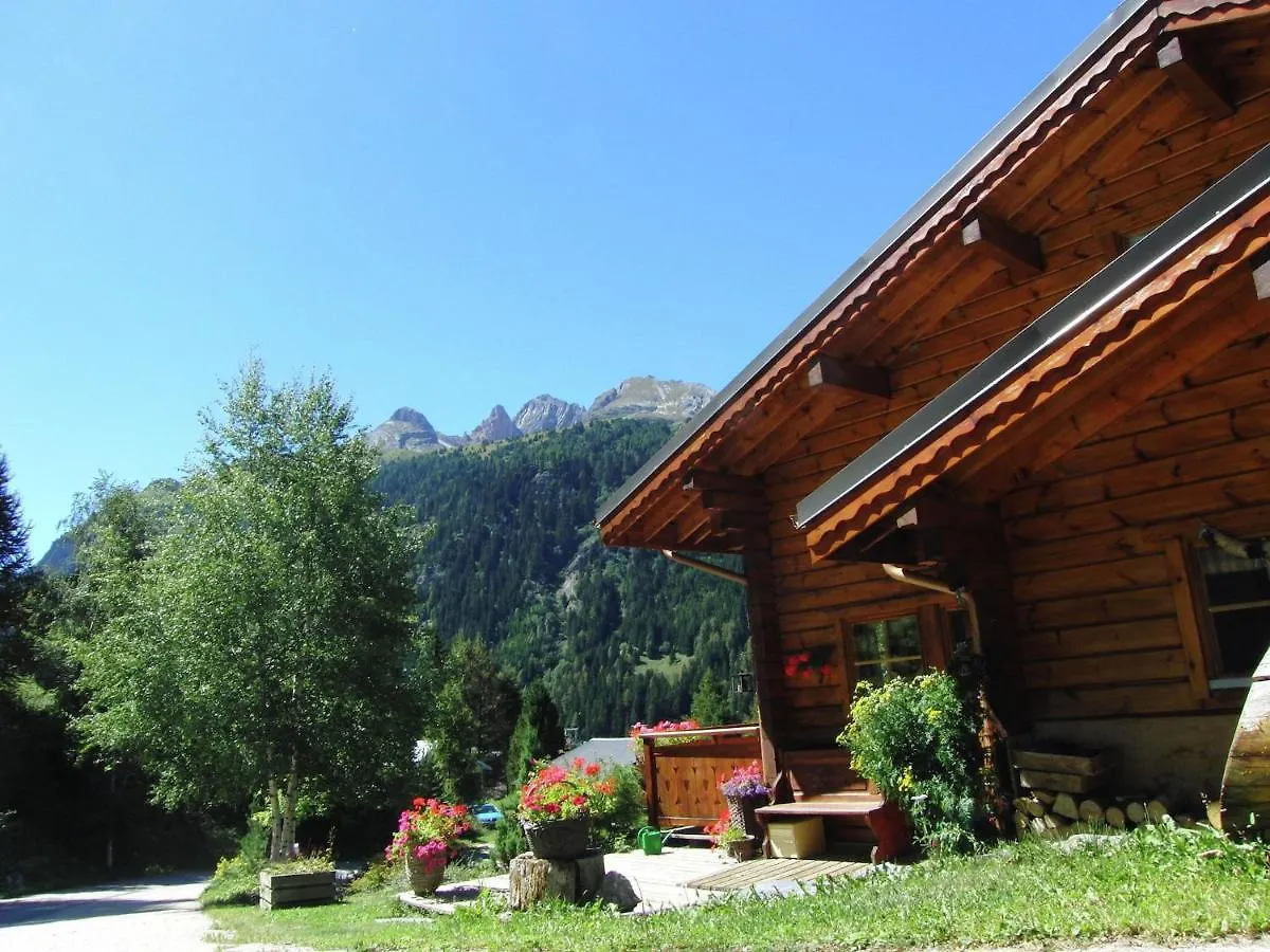Cozy Holiday Home In Valfr Jus Near Ski Lift France