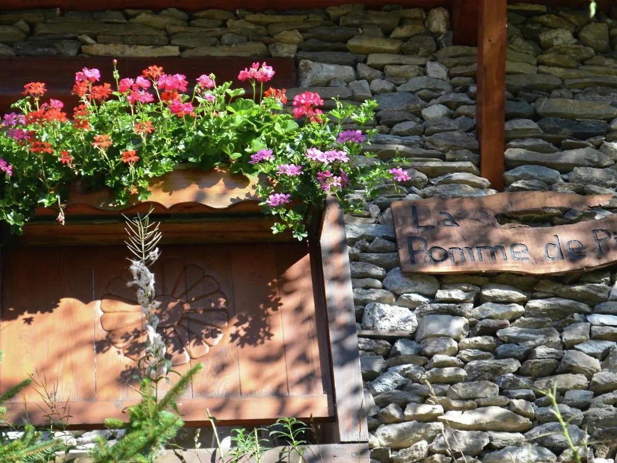 Cozy Holiday Home In Valfr Jus Near Ski Lift 0*, Valfrejus