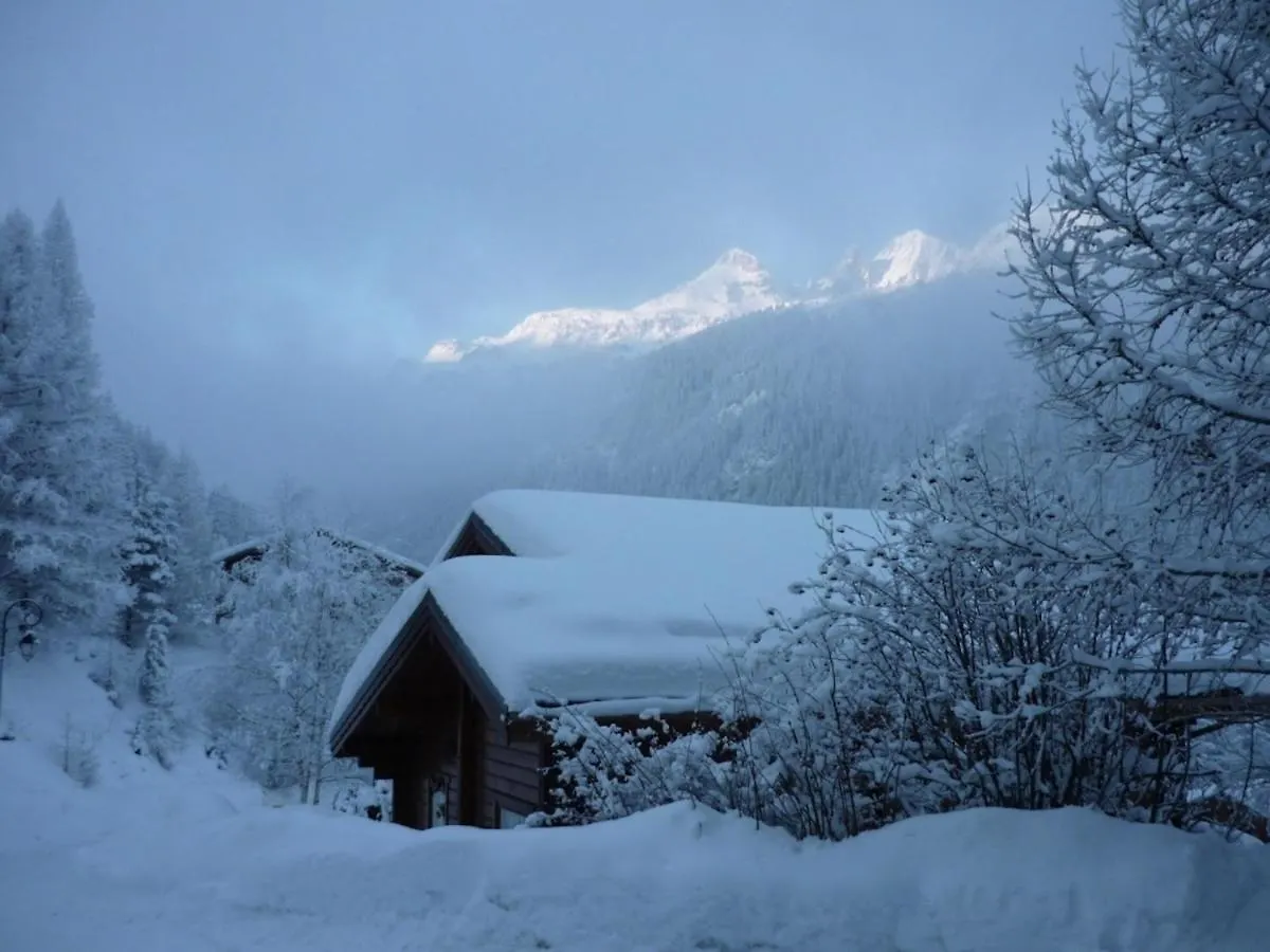 Cozy Holiday Home In Valfr Jus Near Ski Lift Valfrejus